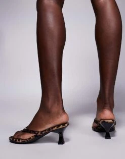 Public Desire Wide Fit Evermore Toe Thong Kitten Heeled Sandals In Leopard For Women -Desirelic Store 207365194 4