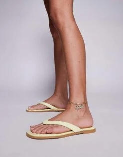 Public Desire Thong Flat Sandal In Yellow For Women -Desirelic Store 207623627 4